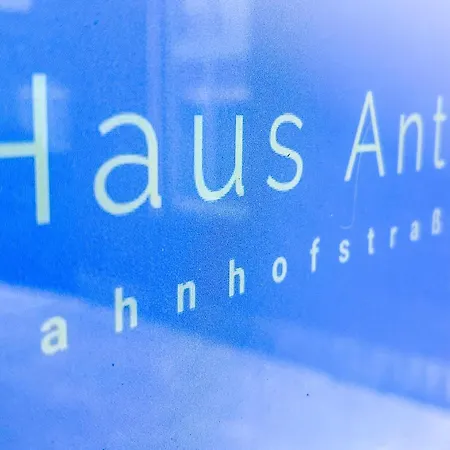 Privatunterkunft Haus Antina 2